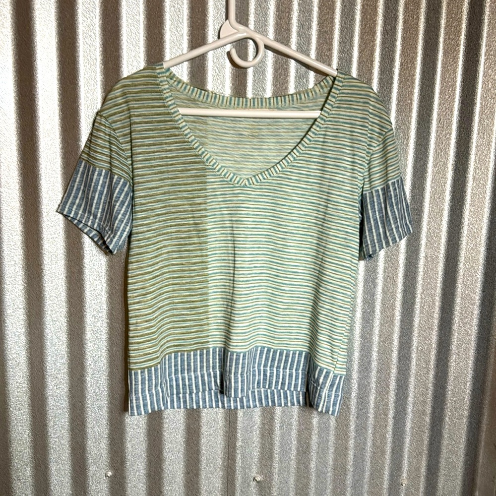 Prana shirt like new
